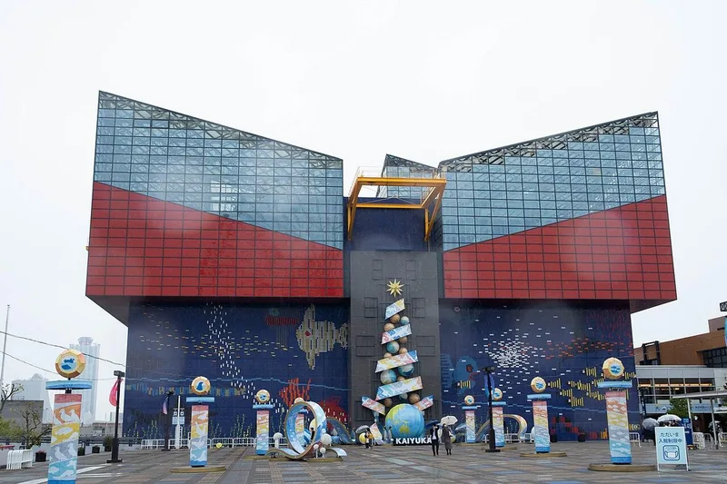 The distinctive red and blue facade of Osaka Aquarium Kaiyukan