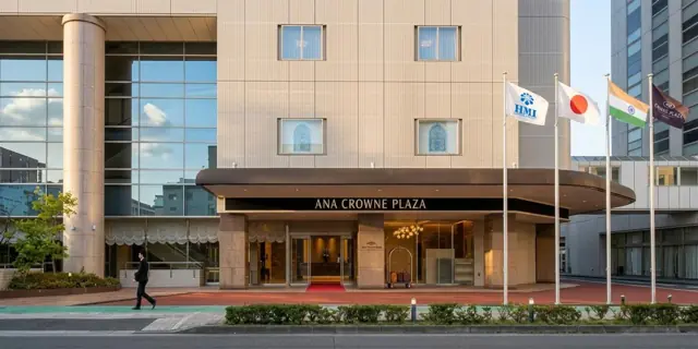 Entrance of ANA Crowne Plaza Hamamatsu