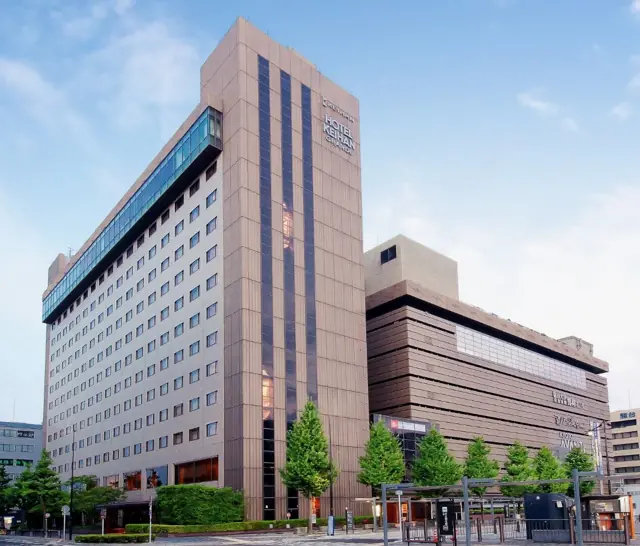 The exterior of Hotel Keihan Kyoto Grande beside Kyoto Station