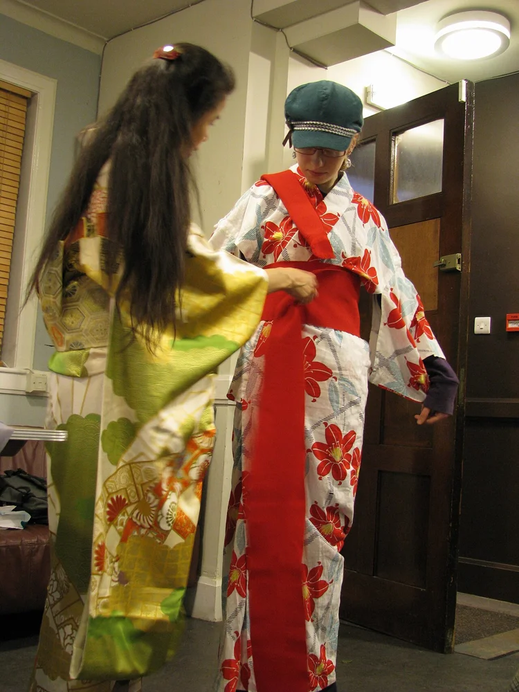 Yukata being worn with an obi