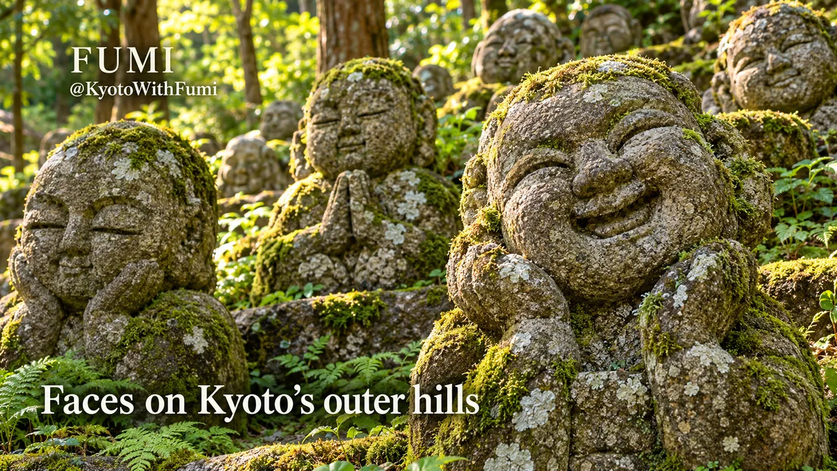 Moss and lichen cover the individually carved faces of Otagi Nenbutsuji’s stone rakan. Original Fumi illustration.
